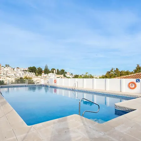 Sea Breeze Escape Apartament