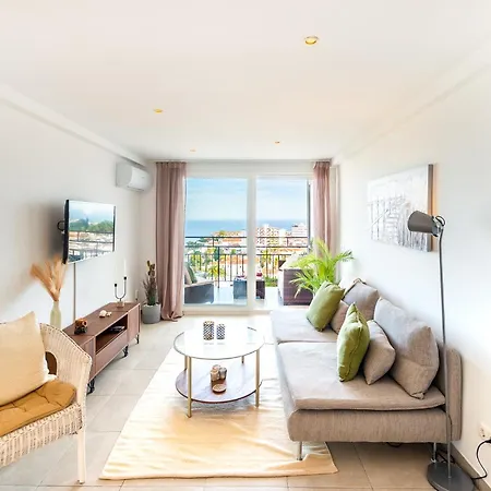 Sea Breeze Escape Apartament *